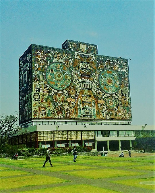 Estudios del Discurso y Descolonialidad